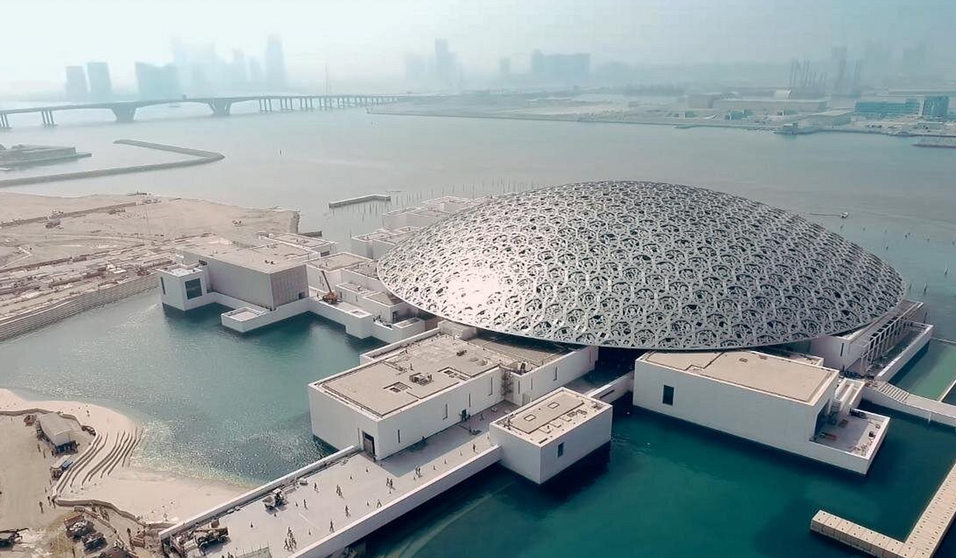 Louvre-Museum-Abu-Dhabi